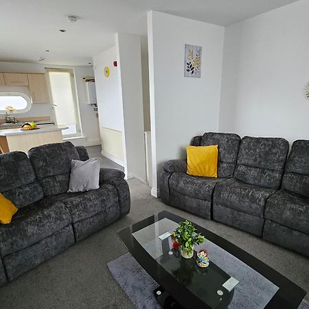 Deluxe Apartment Sleeps Up To 6 Leicester Kültér fotó
